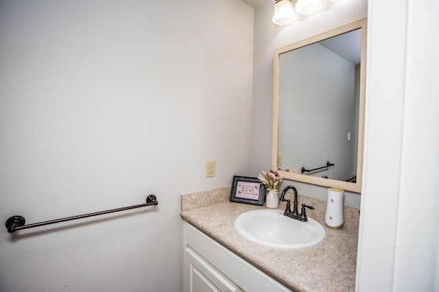 2911 111th St, Lubbock, TX 79423 - bathroom featuring vanity