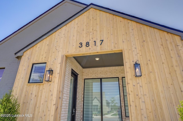 3817 128th St, Lubbock, TX 79423 - exterior view of brick siding
