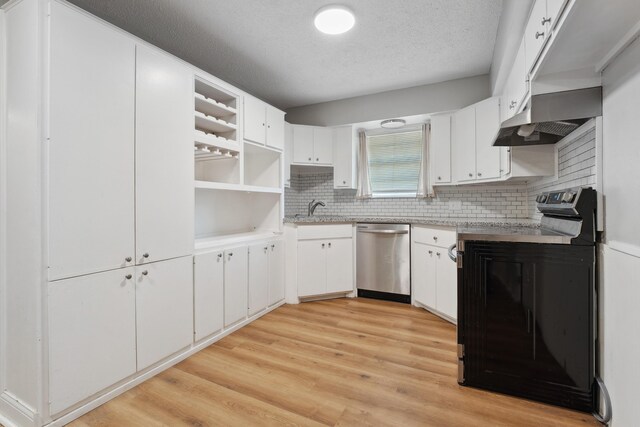 kitchen with light wood-style floors, open shelves, black electric range oven, backsplash, and dishwasher