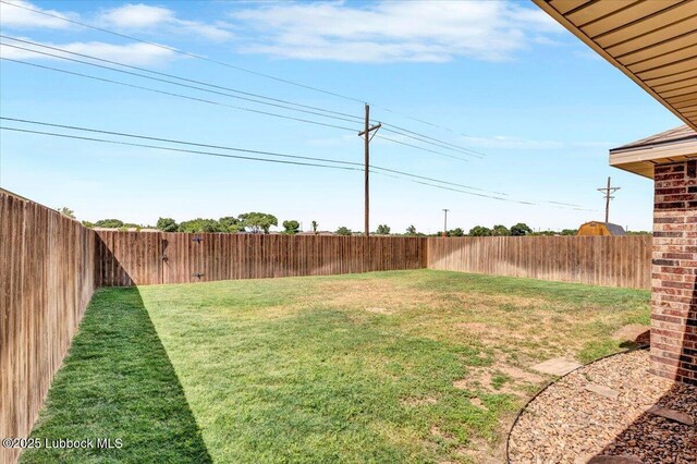 7024 34th Pl, Lubbock, TX 79407 - view of yard