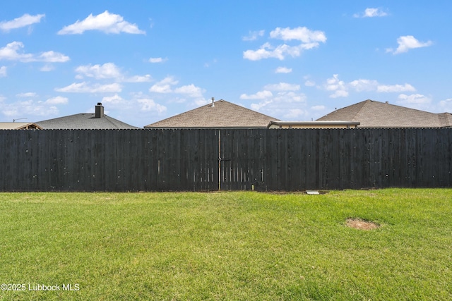 5303 Lehigh St, Lubbock, TX 79416 - view of yard