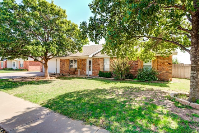 view of front of property with a front lawn