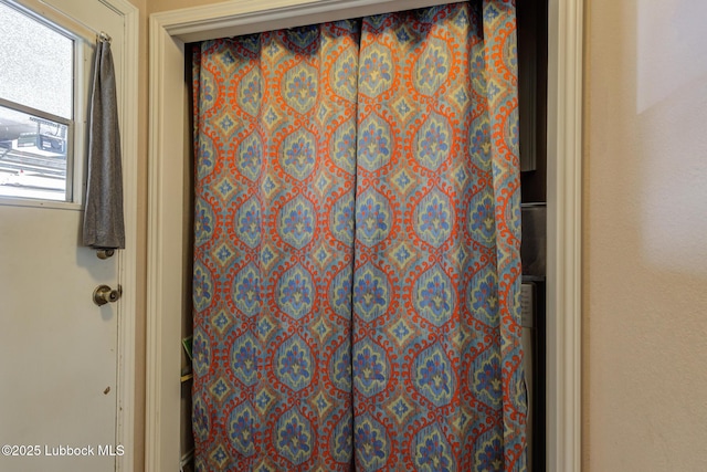 3312 86th St, Lubbock, TX 79423 - full bathroom with a shower with curtain