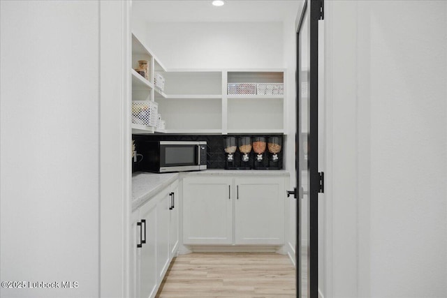 9105 Kewanee Ave, Lubbock, TX 79424 - view of pantry