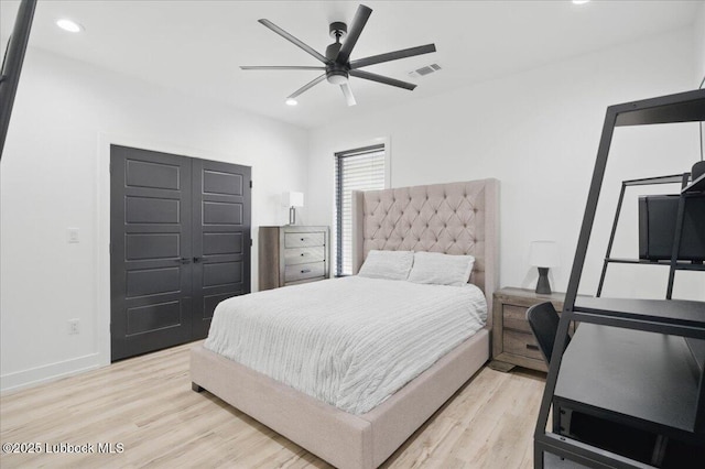 9105 Kewanee Ave, Lubbock, TX 79424 - bedroom featuring light wood-style floors, baseboards, recessed lighting, and ceiling fan