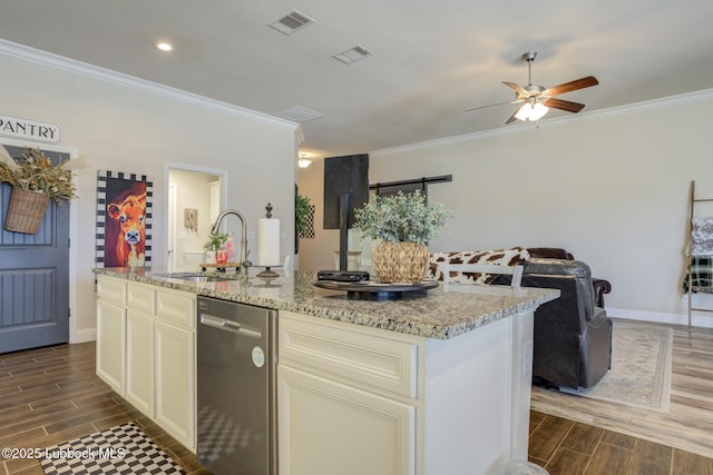 7204 90th St, Lubbock, TX 79424 - kitchen featuring stainless steel dishwasher, a sink, wood tiled floors, crown molding, and ceiling fan