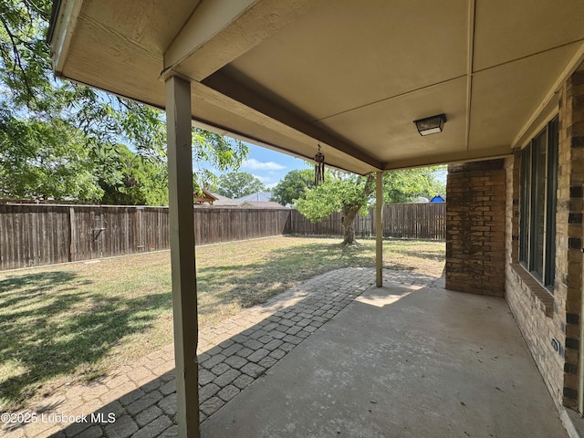 5508 94th St, Lubbock, TX 79424 - view of patio