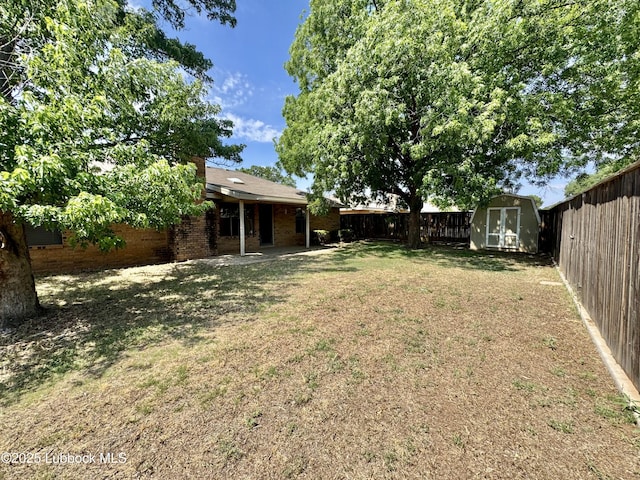 5508 94th St, Lubbock, TX 79424 - view of yard