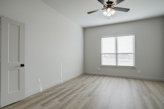 unfurnished room with light hardwood / wood-style floors and ceiling fan