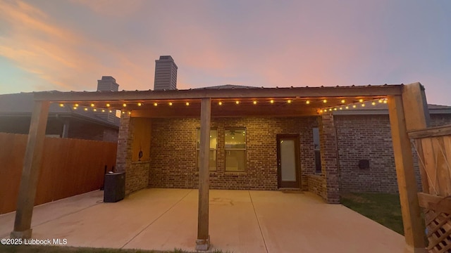 7501 100th St, Lubbock, TX 79424 - view of patio / terrace