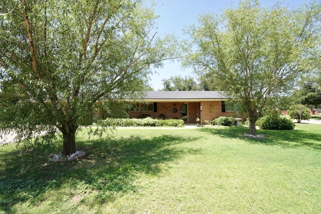 802 7th St, Wolfforth, TX 79382 - photo 1