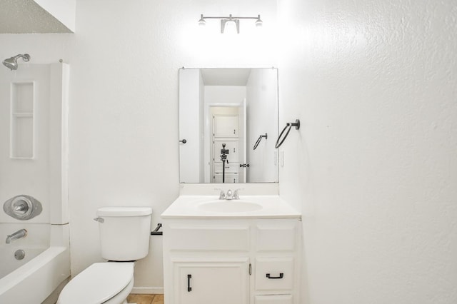 full bathroom featuring vanity, toilet, and shower / bathing tub combination