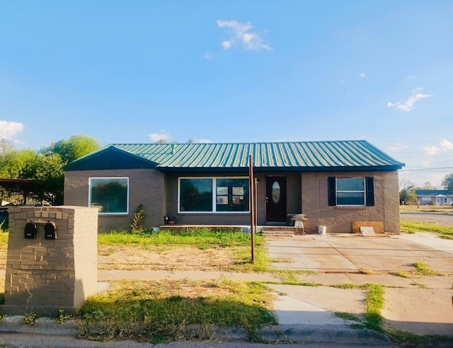 view of front of home