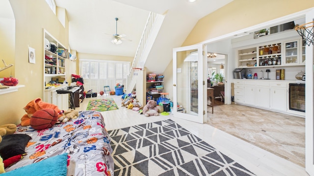 4615 94th St, Lubbock, TX 79424 - bedroom with a dry bar and lofted ceiling