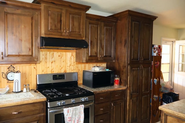 kitchen with gas stove