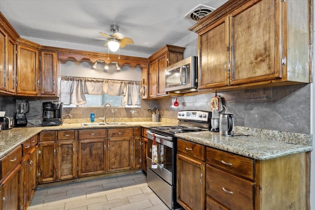 1213 N N Ave Unit B, Denver City, TX 79323