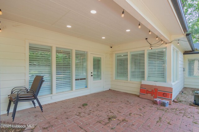 3014 25th St, Lubbock, TX 79410 - view of patio / terrace