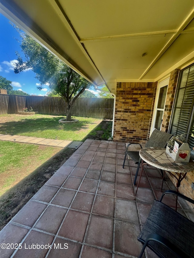 5226 92nd St, Lubbock, TX 79424 - view of patio