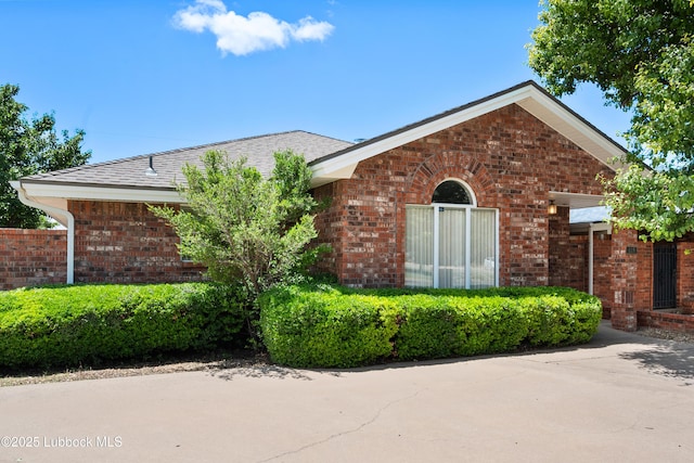 618 Hickory St, Levelland, TX 79336 - photo 3