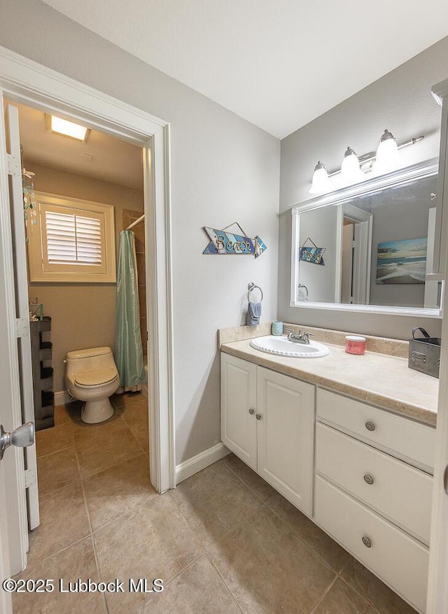 3417 56th St, Lubbock, TX 79413 - full bath featuring tile patterned floors, vanity, and curtained shower
