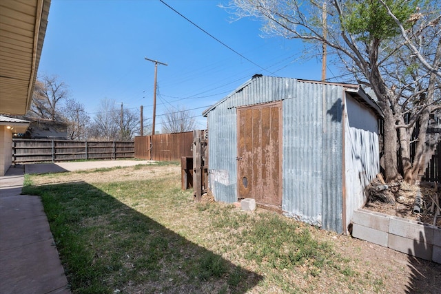 3808 27th St, Lubbock, TX 79410 - fenced backyard featuring a storage shed