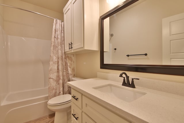 10504 Ave X, Lubbock, TX 79423 - bathroom with vanity, shower / bath combination with curtain, and wood finished floors