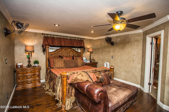 610 N 20th St, Lamesa, TX 79331 - bedroom featuring hardwood / wood-style flooring, ornamental molding, ceiling fan, and a textured ceiling