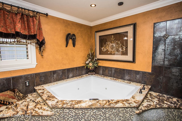 610 N 20th St, Lamesa, TX 79331 - bathroom with a whirlpool tub and crown molding