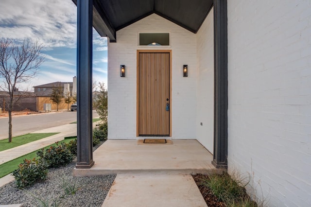 view of entrance to property