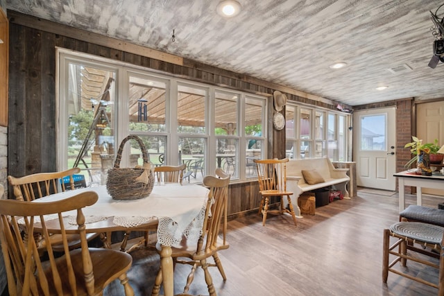 view of sunroom / solarium