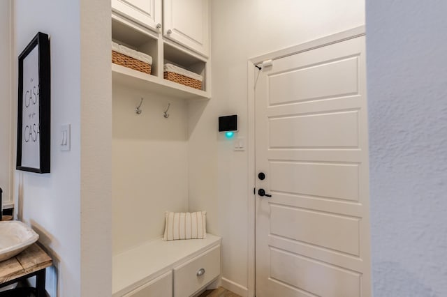 mudroom featuring sink