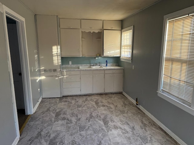 kitchen featuring sink