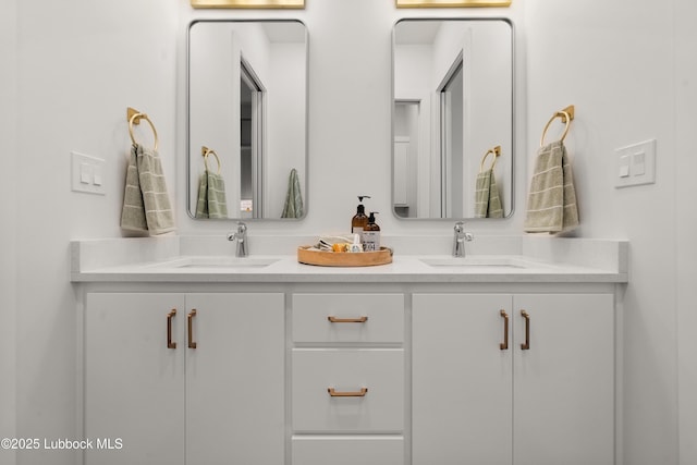 4606 138th Pl, Lubbock, TX 79424 - bathroom with double vanity