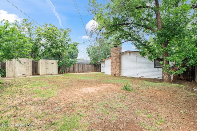 3415 39th St, Lubbock, TX 79413 - view of yard featuring a storage shed