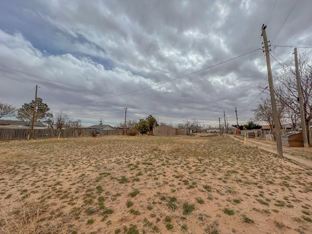 Listing photo 3 for 606 36th St, Lubbock TX 79404