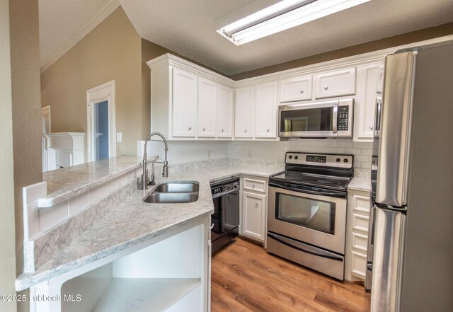 402 Kewanee Ave, Lubbock, TX 79416 - photo 5