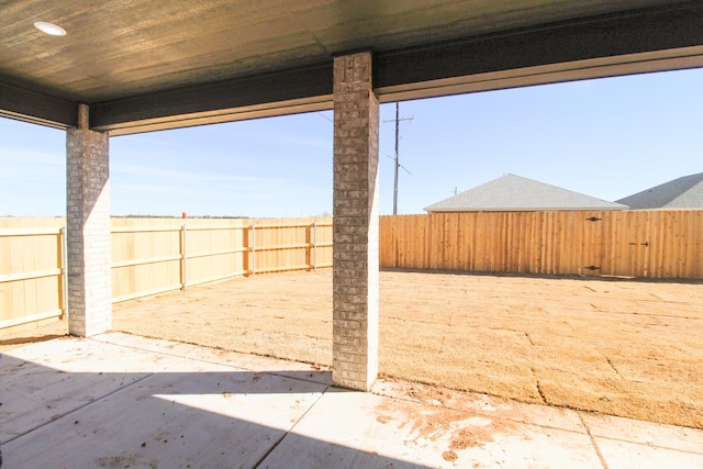 view of yard with a patio area