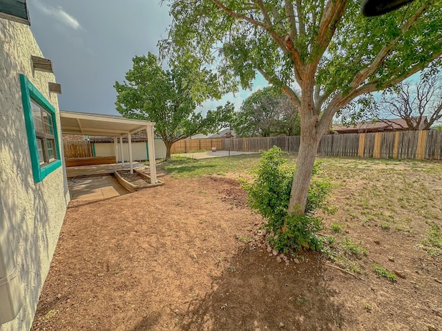 view of yard featuring a patio