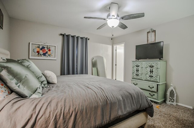 bedroom featuring carpet and ceiling fan