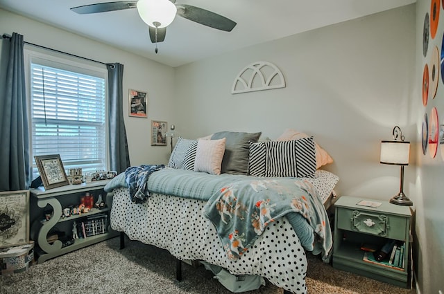 bedroom featuring carpet and ceiling fan