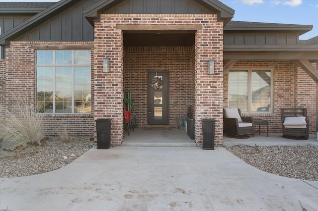 property entrance with a patio area