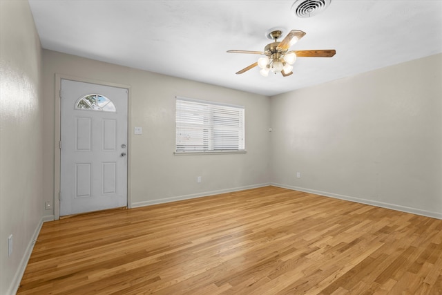 4416 33rd St, Lubbock, TX 79410 - entryway featuring light wood finished floors, plenty of natural light, and a ceiling fan