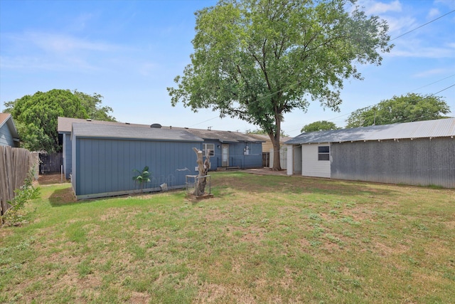 4416 33rd St, Lubbock, TX 79410 - view of yard with an outbuilding