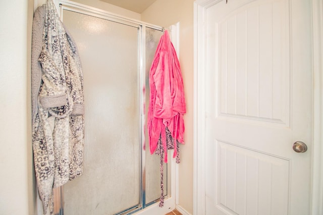 bathroom featuring walk in shower