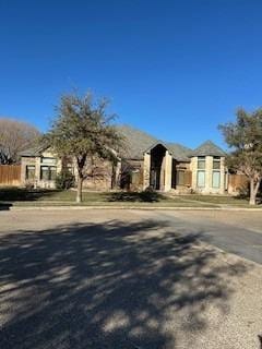 6112 89th St, Lubbock TX, 79424, 4 bedrooms, 3.5 baths house for sale