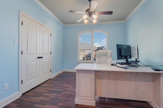 office area with crown molding, ceiling fan, and dark wood-type flooring