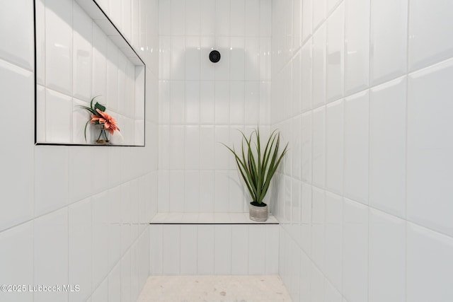 4029 136th St, Lubbock, TX 79423 - bathroom view of tiled shower