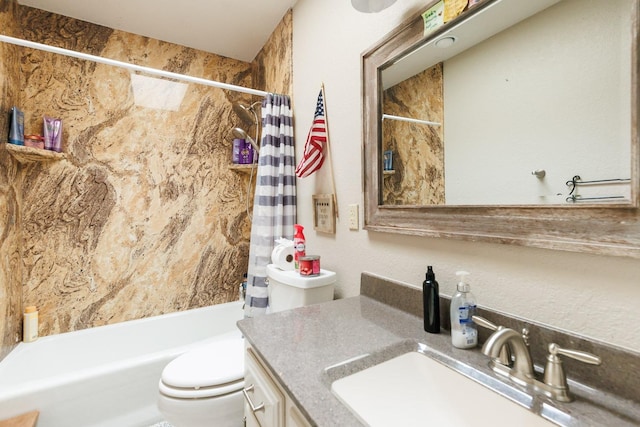 full bathroom featuring vanity, toilet, and shower / bath combo with shower curtain