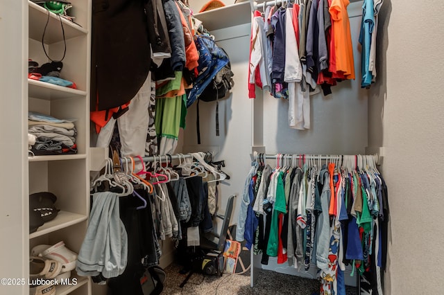 5713 116th St, Lubbock, TX 79424 - spacious closet featuring carpet flooring