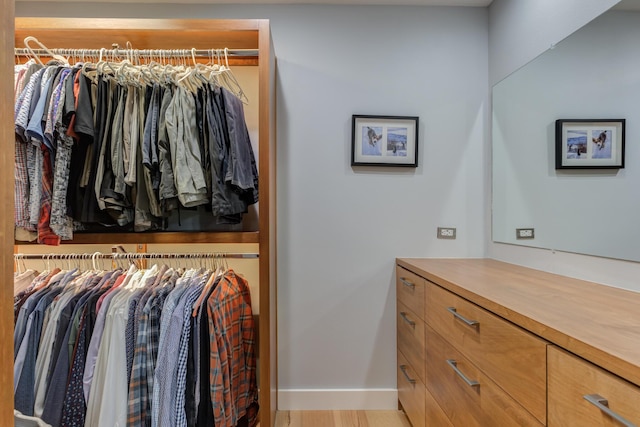 4615 11th St, Lubbock, TX 79416 - view of walk in closet